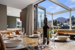 *** LAKE VILLA 457 ***